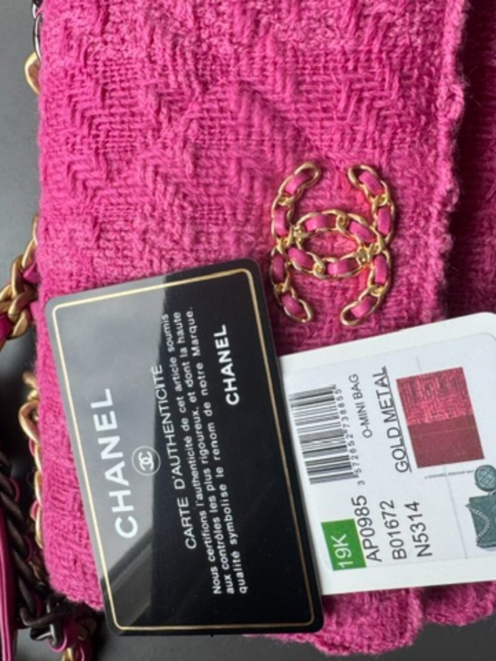 Chanel Pink Tweed 19 Wallet on Chain FW 2019 with lambskin coin purse NIB - Picture 5 of 15